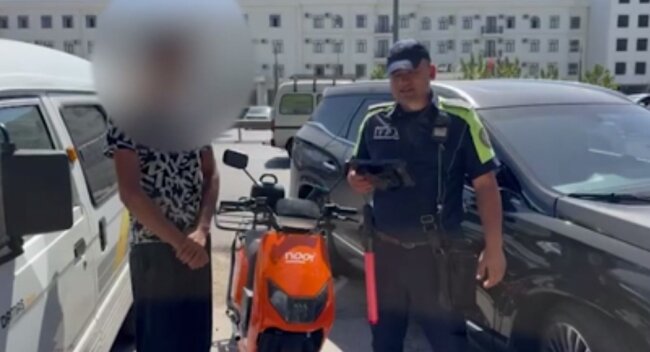 В Ташкентской области водитель скутера ездил пьяным за рулём