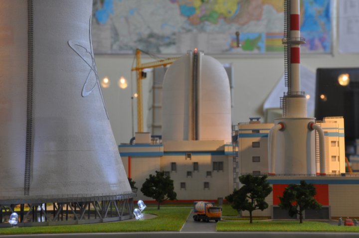 Когда в Узбекистане запустят первую атомную электростанцию?