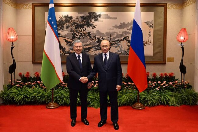 Шавкат Мирзиёев и Владимир Путин провели переговоры в Пекине