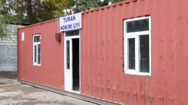 Президент заставил хокима Нарынского района жить в контейнере