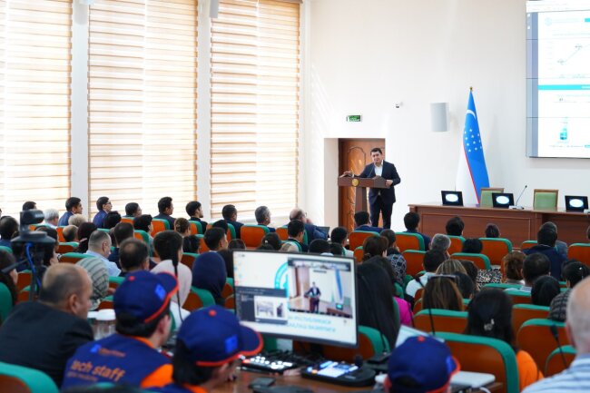 В Минздраве раскритиковали медицинские учреждения Ташкента, которые не внедрили электронные системы