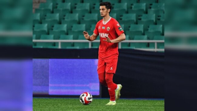 Возмутительное поведение узбекского футболиста стало поводом расторжения контракта с футбольным клубом