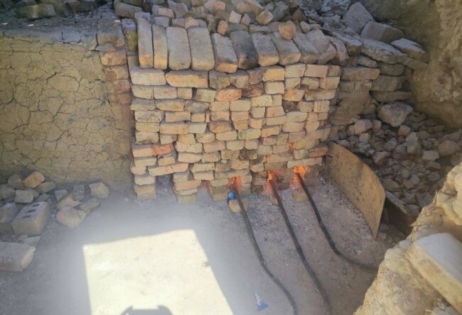 Житель Джизака организовал в своём доме печь по обжигу извести, ущерб составил почти 5 млрд сумов