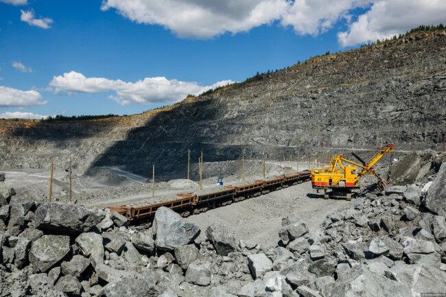 Инвестиции в сектор горнодобывающей промышленности Узбекистана достигли 61,8 трлн сумов