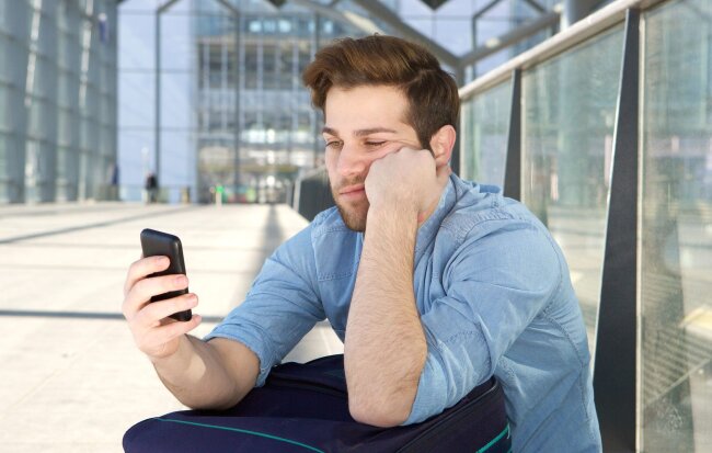 Замначальника Ташкентского управления занятости и сокращения бедности отправил порно своей подчинённой