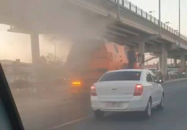 Экологи наказали водителя автопылесоса в Ташкентской области, который загрязнял атмосферный воздух