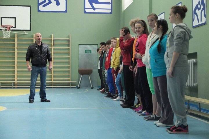 Учителей музыки и спорта в Узбекистане ждут сертификаты и бонусы