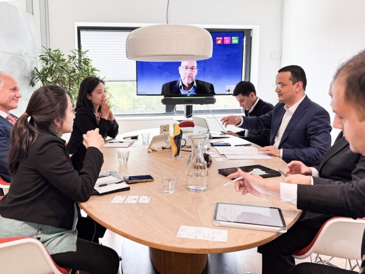 Глава МИПТ Узбекистана Лазиз Кудратов провёл ряд важных встреч в Нидерландах