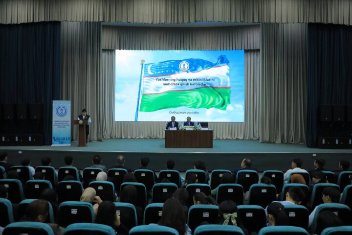 В Ташкенте проведена открытая встреча в рамках проекта «Школа Омбудсмена»