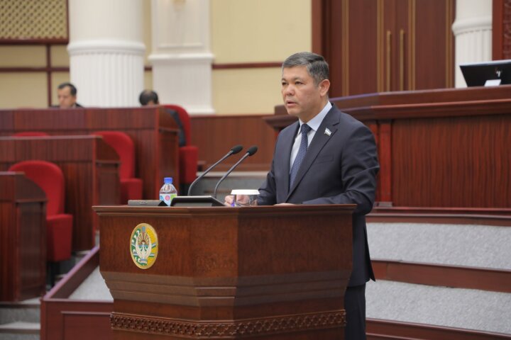 В Олий Мажлисе Узбекистана рассматривают внесение изменений в Закон «О государственной пошлине»