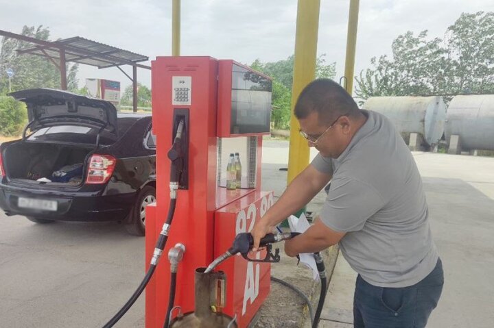 В Джизаке выявили АЗС с некачественным бензином АИ-92