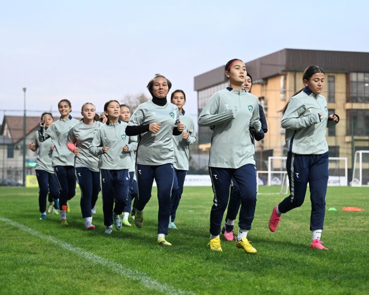 Девушки сборной Узбекистана U-17 нацелены на победу над Индией