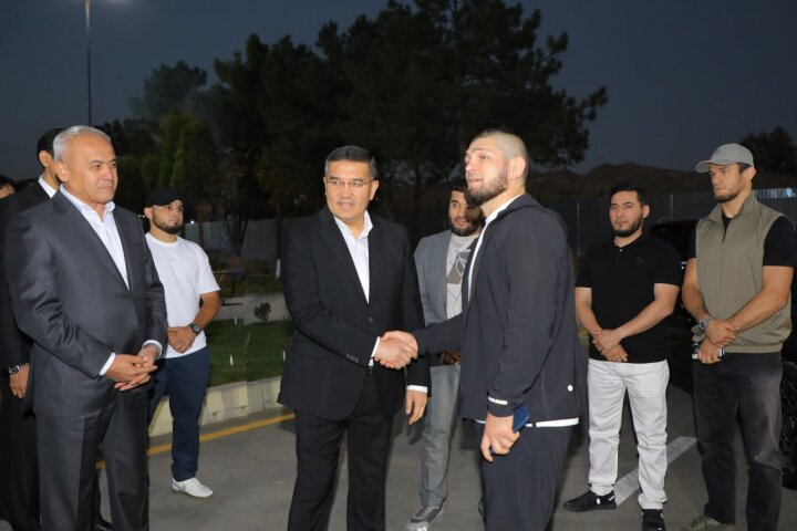 Зачем Хабиб Нурмагомедов приехал в Ташкент?