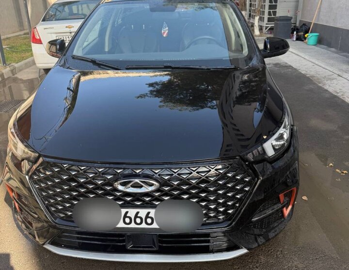 Chery Arrizo уйдёт с молотка из-за невыплаты долга в Ташкенте