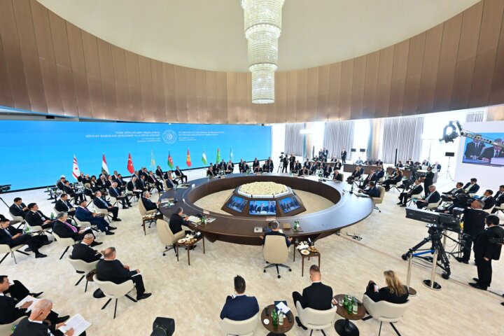 Что предложил Шавкат Мирзиёев во время выступления на саммите ОТГ в Азербайджане?