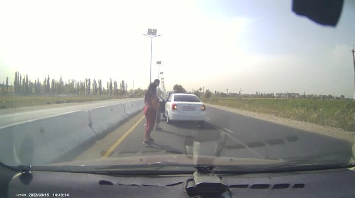 Житель Ташкентской области год будет ходить пешком