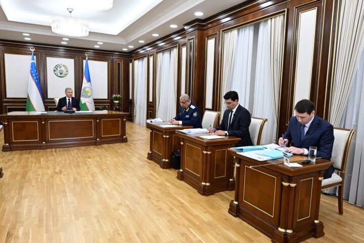 Шавкату Мирзиёеву презентовали меры по борьбе с интернет-мошенниками