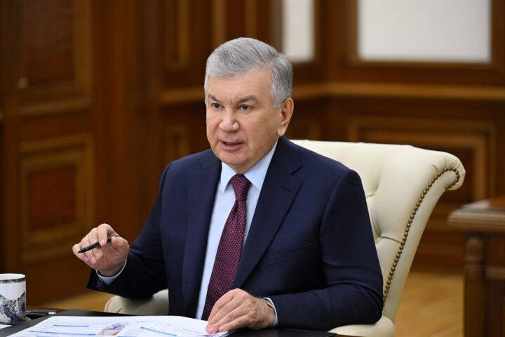 Шавкат Мирзиёев потребовал гарантированного снабжения населения углем