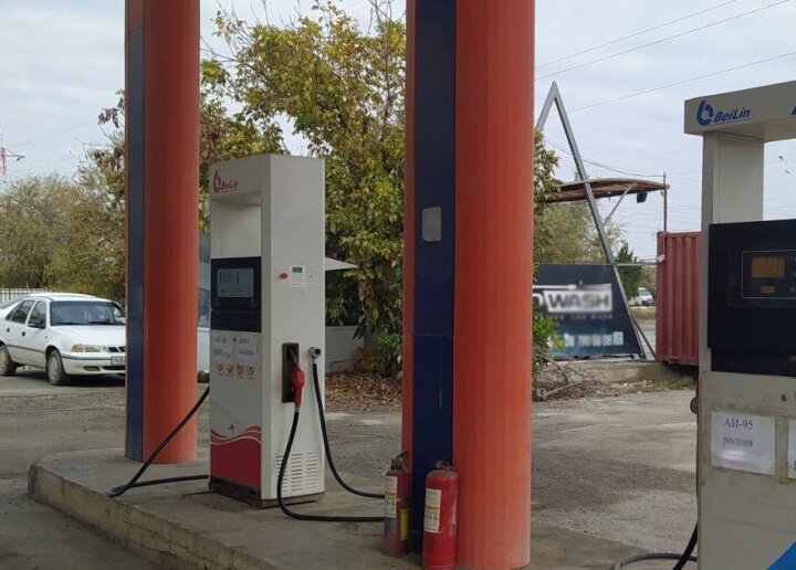 АЗС в Джизаке оштрафовали за некачественный бензин
