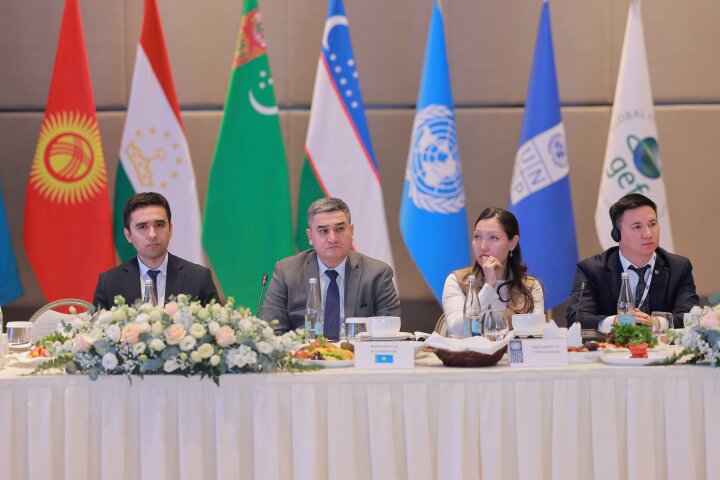 Страны Центральной Азии согласовали в Самарканде защиту снежного барса