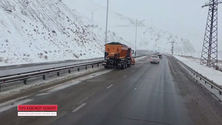 На перевале «Камчик» принимаются меры по безопасному движению транспорта из-за снегопада