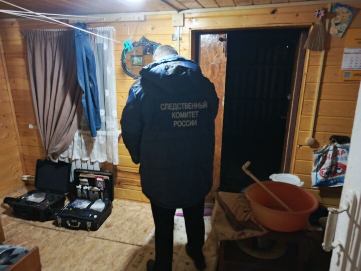 В России женщина закопала тело убитого узбекистанца под деревом