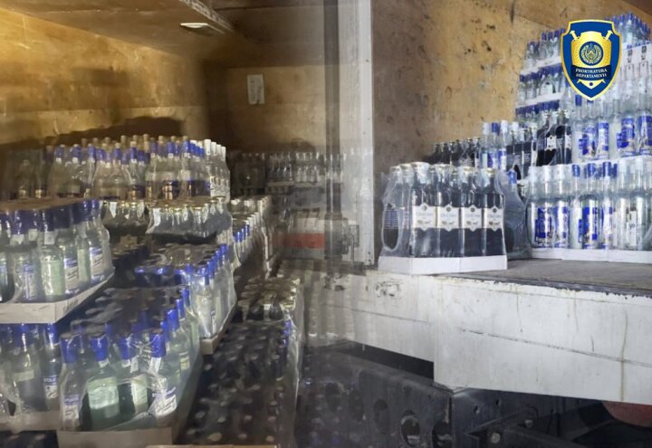 Из Ташкента в Бухару перевозили крупную партию палёного алкоголя