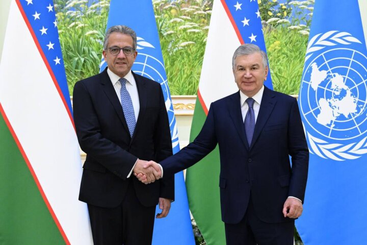 Шавкат Мирзиёев принял избранного гендиректора ЮНЕСКО