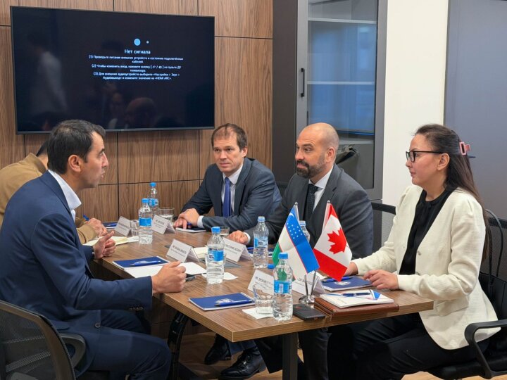 Равшан Ирматов встретился с послом Канады