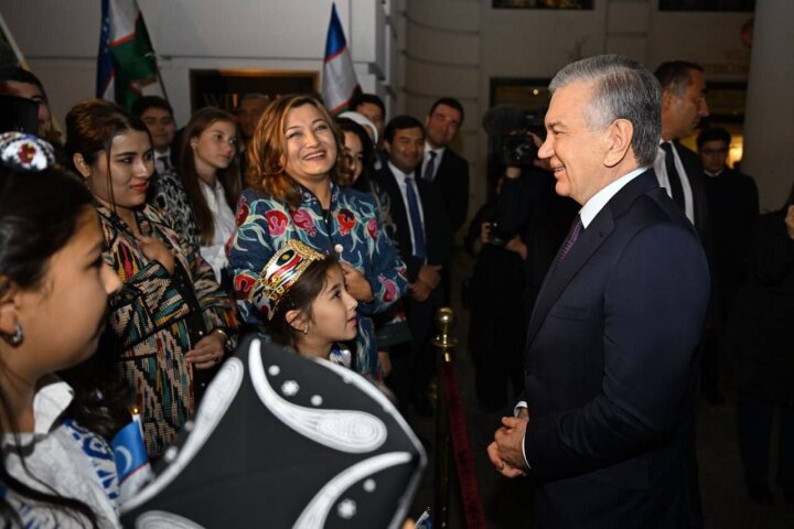 Шавкат Мирзиёев прибыл в Вашингтон