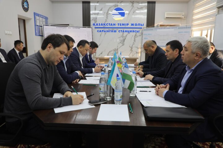 Железные дороги Казахстана и Узбекистана наращивают транзитный потенциал