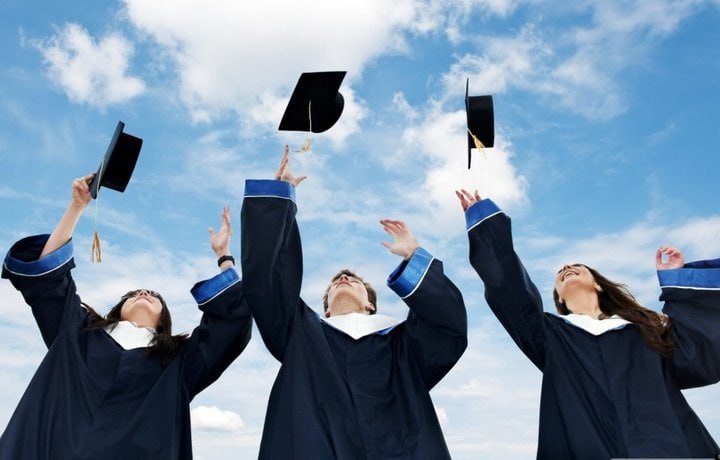 26,4 тыс. узбекистанцев выехали за границу на обучение