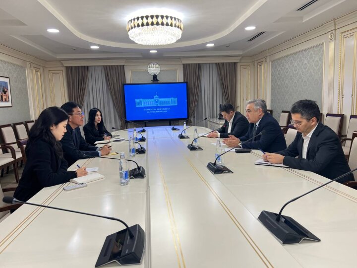 В Олий Мажлисе обсудили стратегические отношения Узбекистана и Южной Кореи