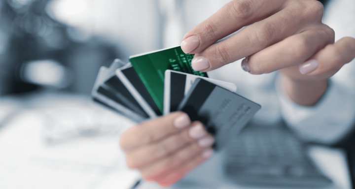 ЦБ Узбекистана обязал банки обеспечить доступ детей к платёжным приложениям