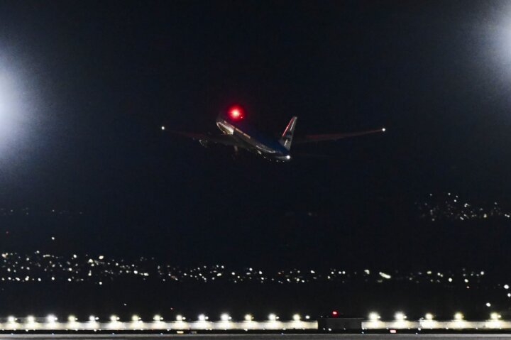 Шавкат Мирзиёев отправился в Туркменистан