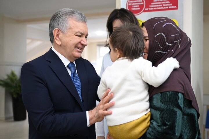 Президент поручил усилить помощь пострадавшим в Гулистане