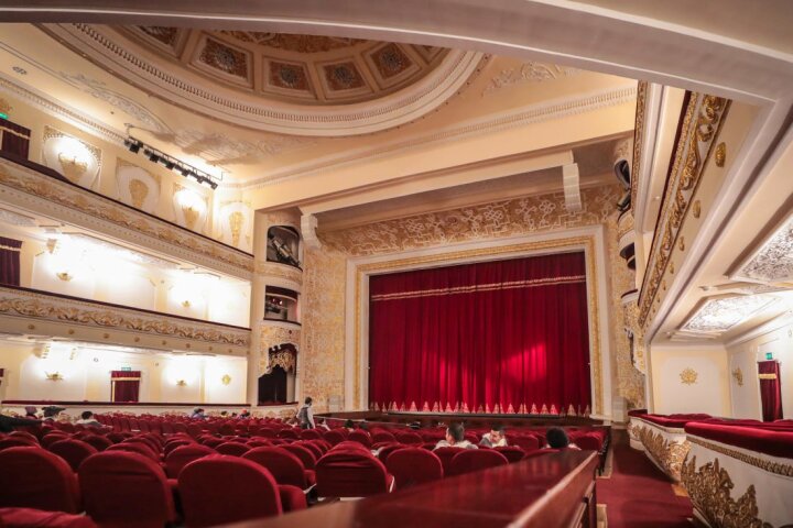 В Узбекистане зафиксировал рост цен на билеты в театр