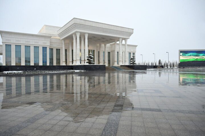 Шавкат Мирзиёев вылетел в Японию