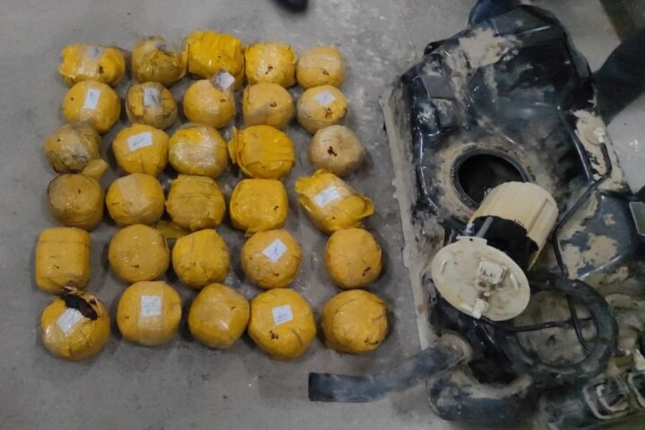 Сотрудники таможни и СГБ пресекли ввоз героина и опия в Узбекистан