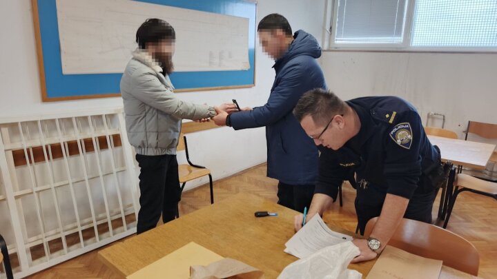 Интерпол экстрадировал из Загреба разыскиваемого гражданина Узбекистана