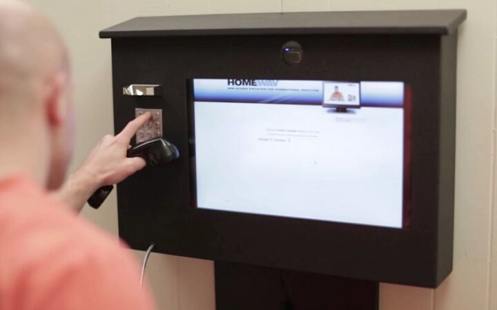 В Узбекистане осужденные получили право на видеосвязь