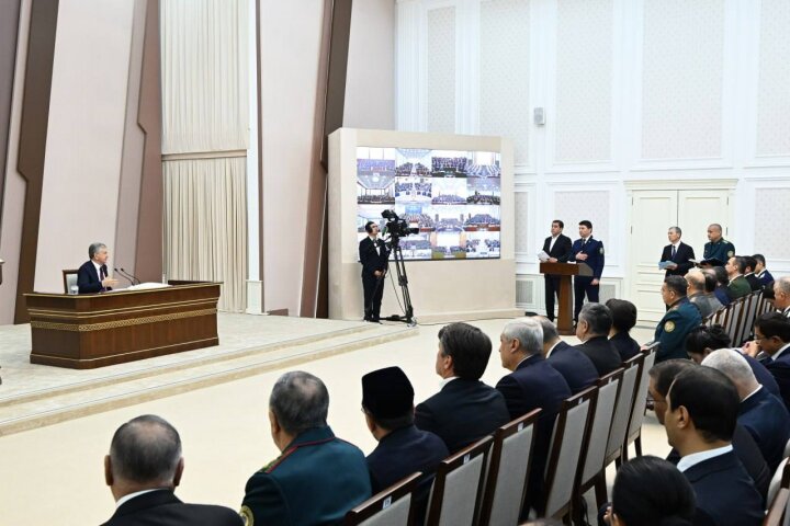 Чиновники высшего звена замешаны в крупных хищениях: Шавкат Мирзиёев об организованной преступности