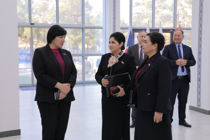 В Узбекистане комиссия Сената изучила участников конкурса Активист гендерного равенства