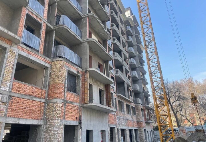 В Узбекистане число незаконных многоэтажек выросло до 213