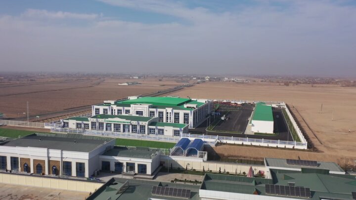 На аукцион выставлены торговые площади в свободной торговой зоне «Узбекистан-Туркменистан»