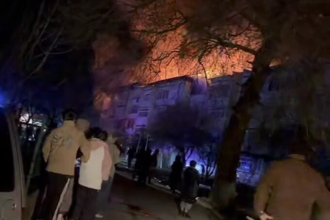 Один человек погиб при пожаре жилого дома в Ангрене