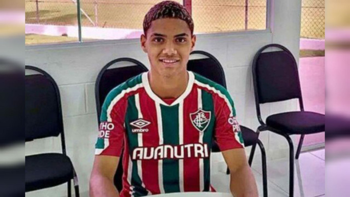 Футбольный клуб Узбекистана смог подписать контракт с иностранным игроком, не потратив денег